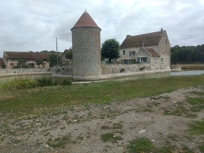 Laga Loïc, Centre Equestres à Neufmoutiers-en-Brie