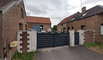 Écurie Millénium, Centre Equestres à Mazinghien