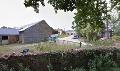 ECOLE D EQUITATION LA CHATAIGNERAIE, Centre Equestres au Grez