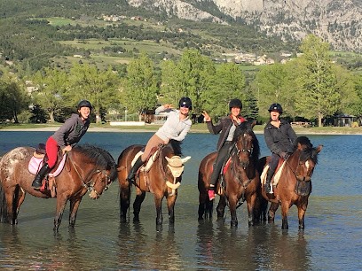Ecurie Des Ôtes, Centre Equestres à Risoul