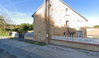 Roe David, Centre Equestres à Naillat