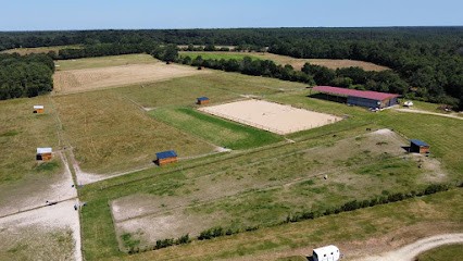 Les Ecuries De La Chevrière, Centre Equestres à Oyré