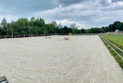 Les Ecuries Du Taillais, Centre Equestres à Yquelon